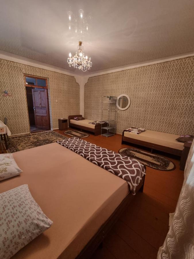 Guesthouse At Oleg'S Zolotoy Bereg Gudauta Bagian luar foto