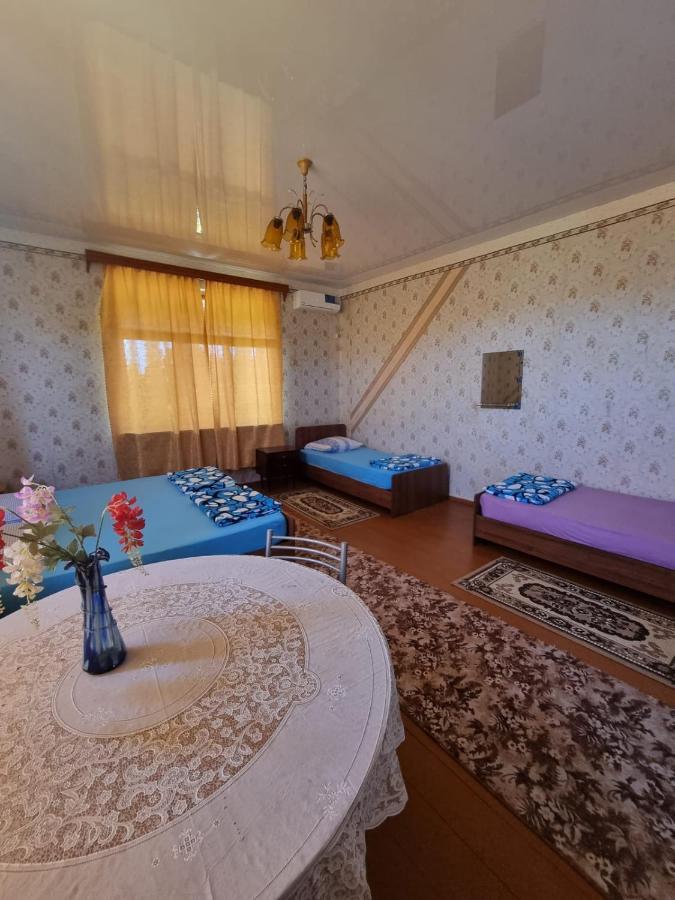 Guesthouse At Oleg'S Zolotoy Bereg Gudauta Bagian luar foto