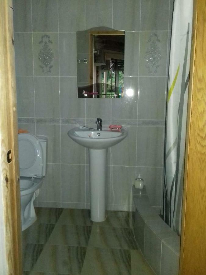 Guesthouse At Oleg'S Zolotoy Bereg Gudauta Bagian luar foto